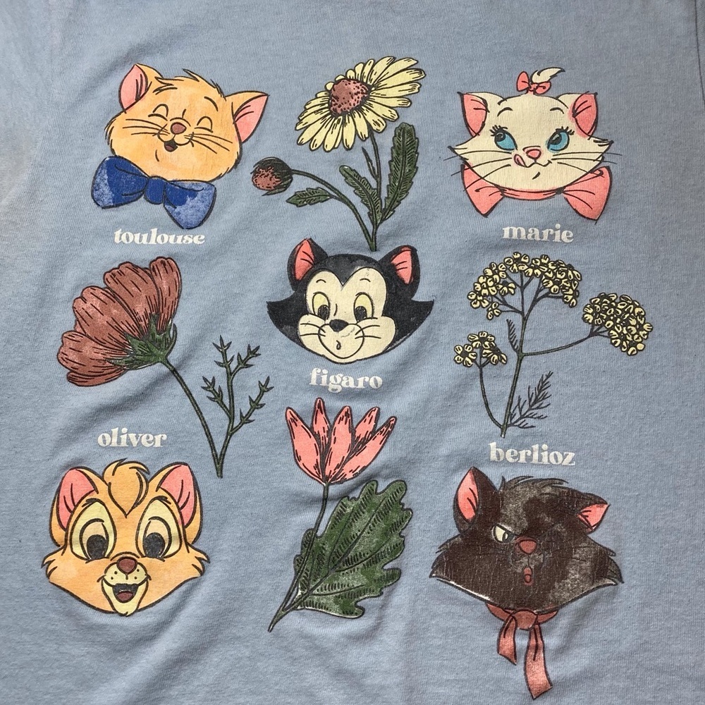 Disney Cats Graphic Tee S Blue – Kawaii Aesthetic - Picture 2 of 7